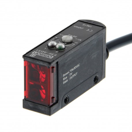 OMRON E3S-AD32 E3S-AD32 E3S 3035H E3SAD32 OMRON Plastic cc 3h Slr 70cm Horiz. PNP